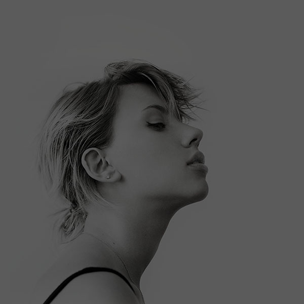 papers.co-hc48-scarlett-johansson-celebrity-sexy-actress-dark-wallpaper
