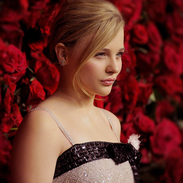 papers.co-hd89-chloe-grace-moretz-dress-celebrity-wallpaper