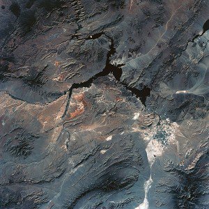 papers.co-mu76-land-home-earth-soil-mountain-skyview-1-wallpaper