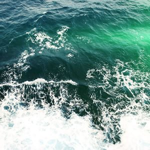 papers.co-mv48-water-sea-vacation-texture-ocean-beach-green-1-wallpaper